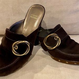 Stuart Weizmann chocolate brown suede clogs